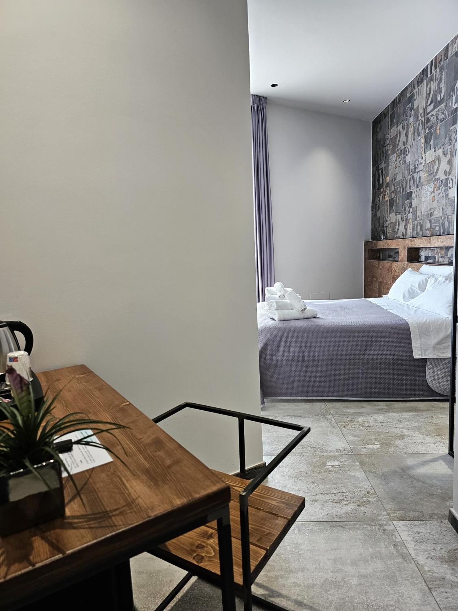 Binario1 Rooms 巴列塔 外观 照片