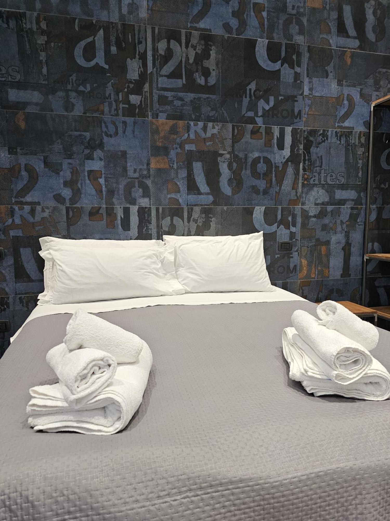 Binario1 Rooms 巴列塔 外观 照片