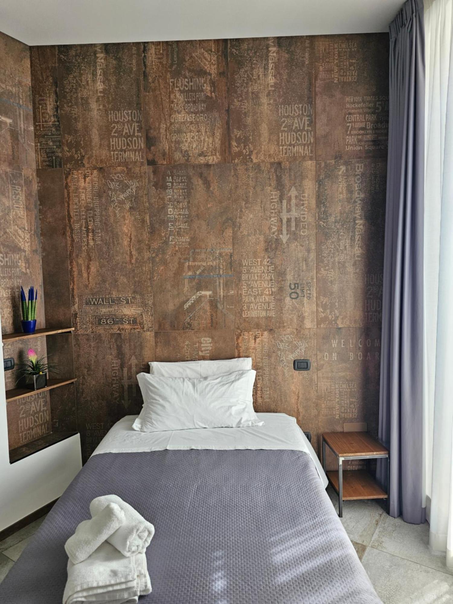Binario1 Rooms 巴列塔 外观 照片